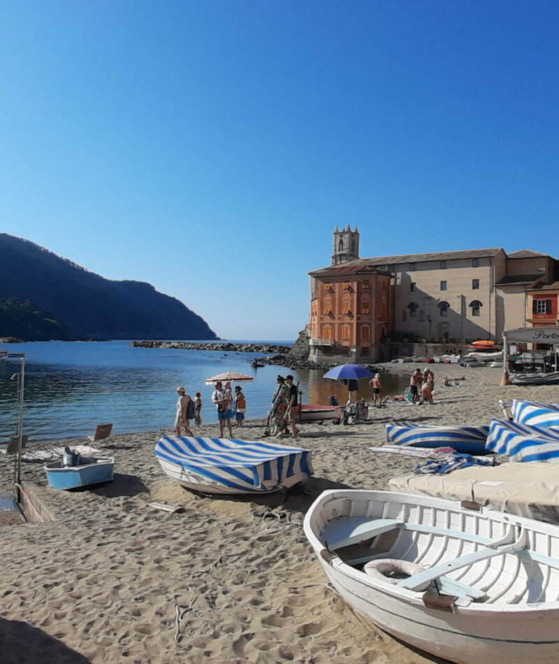 sestri levante baia silenzio copertina